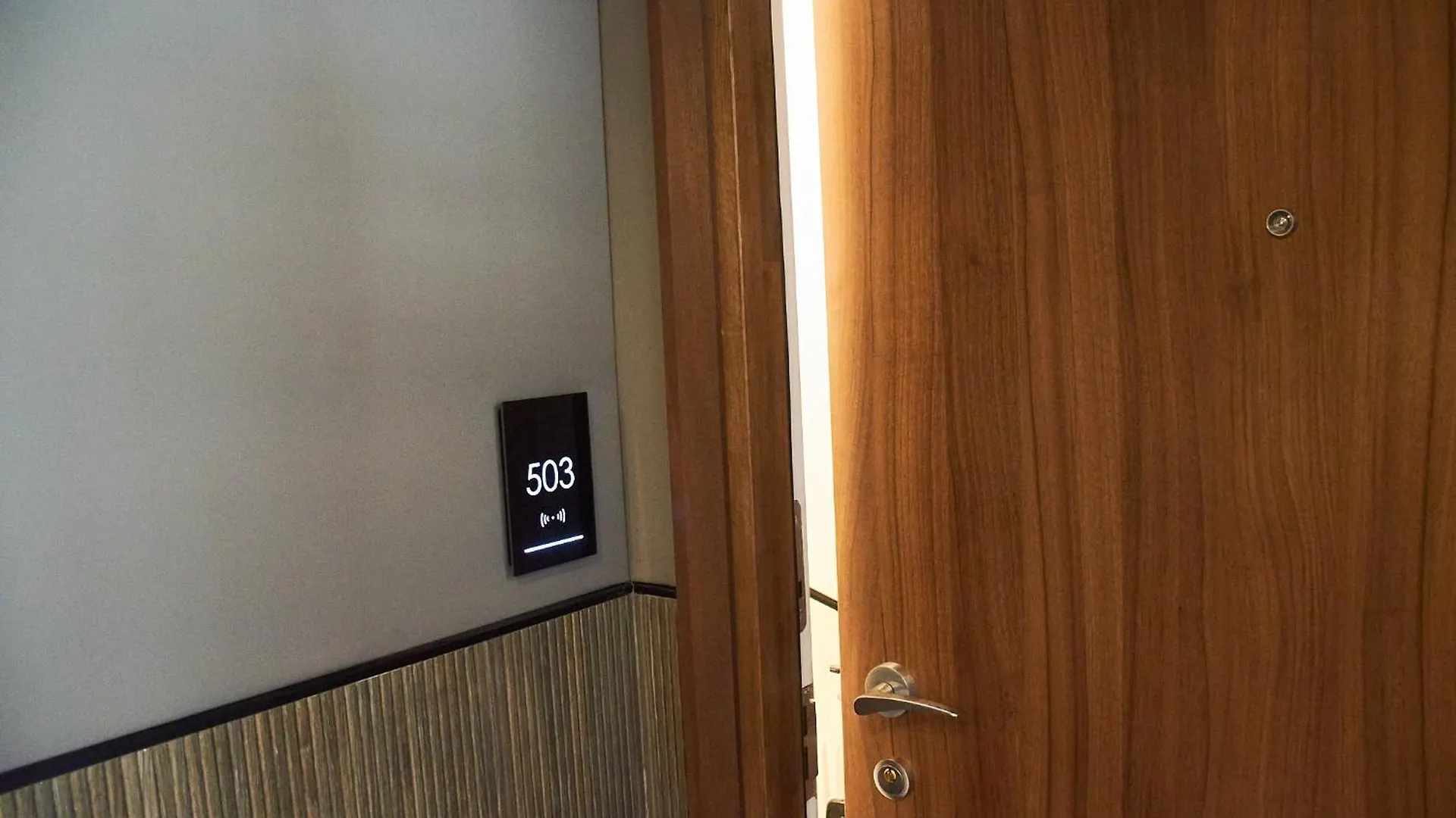 Card Hotel Paris